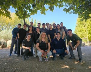 VISITA TÉCNICA A ZUELO ZUCCARDI: 14 FUTUROS INGENIEROS QUÍMICOS EN EL CORAZÓN DE LA OLIVICULTURA DE CLASE MUNDIAL